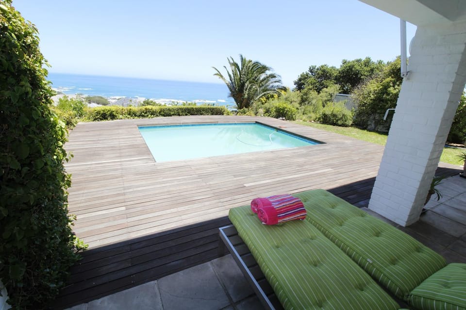 Atholl Villa Villa in Camps Bay