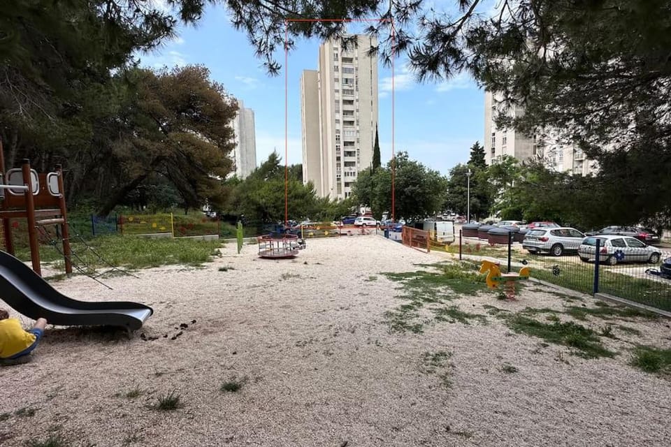 Apartment Ena - Located in quiet area 500m of the sea Apartment in Pula