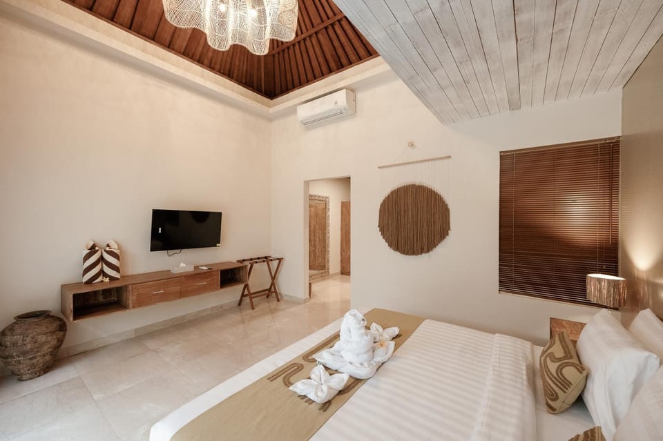 Bed, TV and multimedia, Photo of the whole room, Bedroom, air conditioner