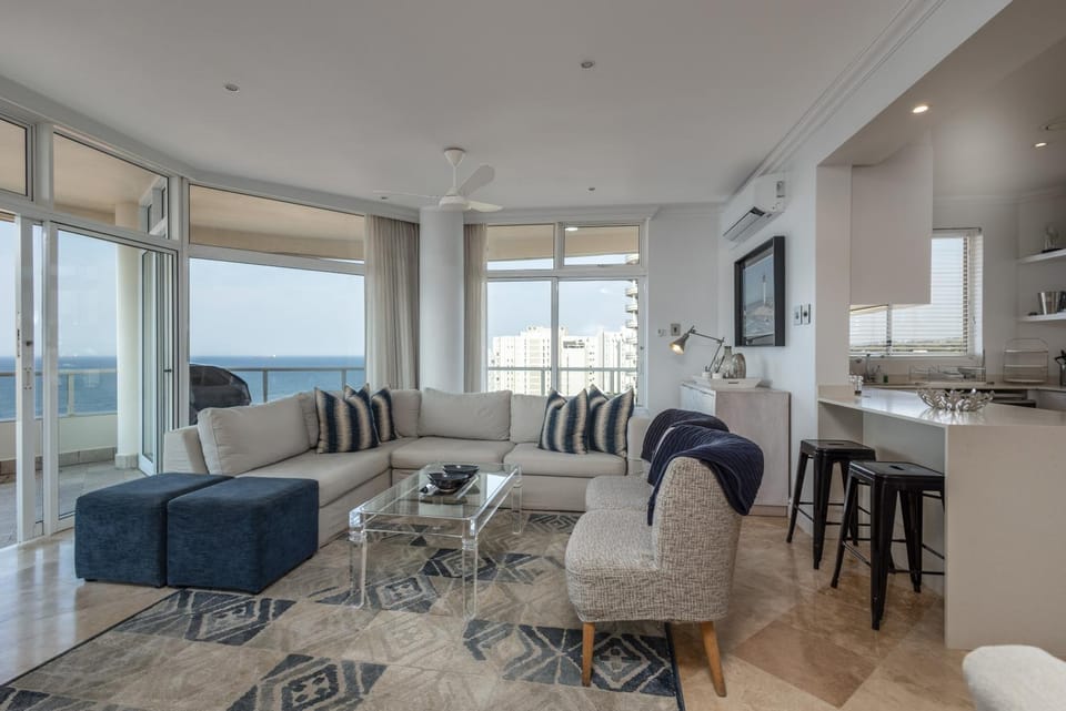 Balcony/Terrace, Living room, Sea view