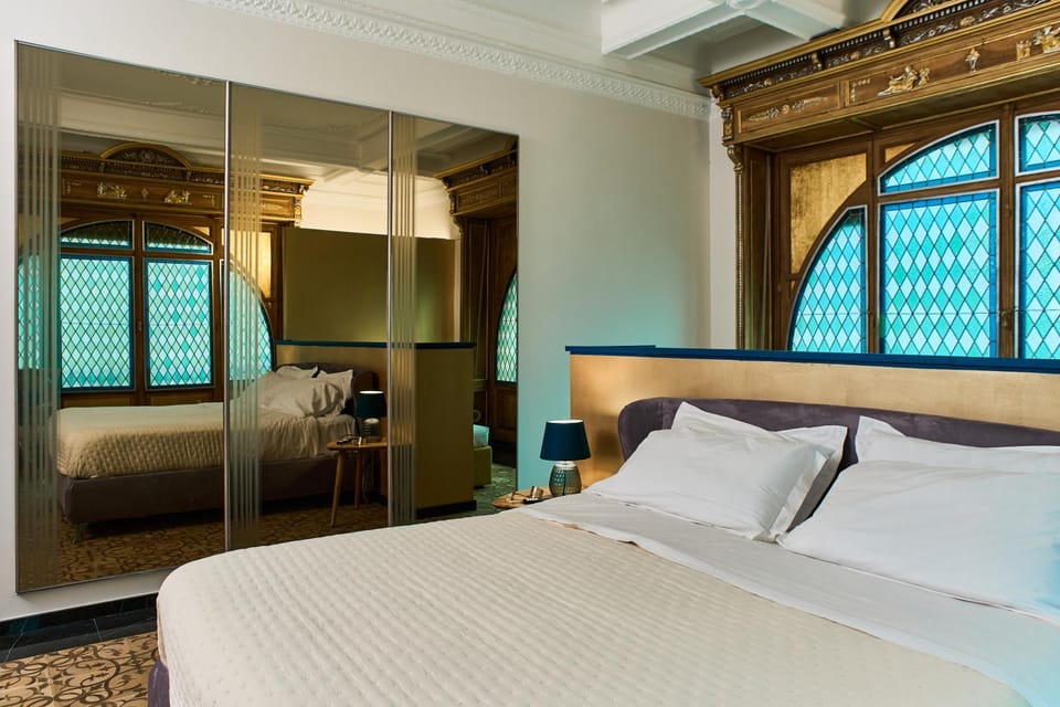 Glam Time Bed and Breakfast in Genoa