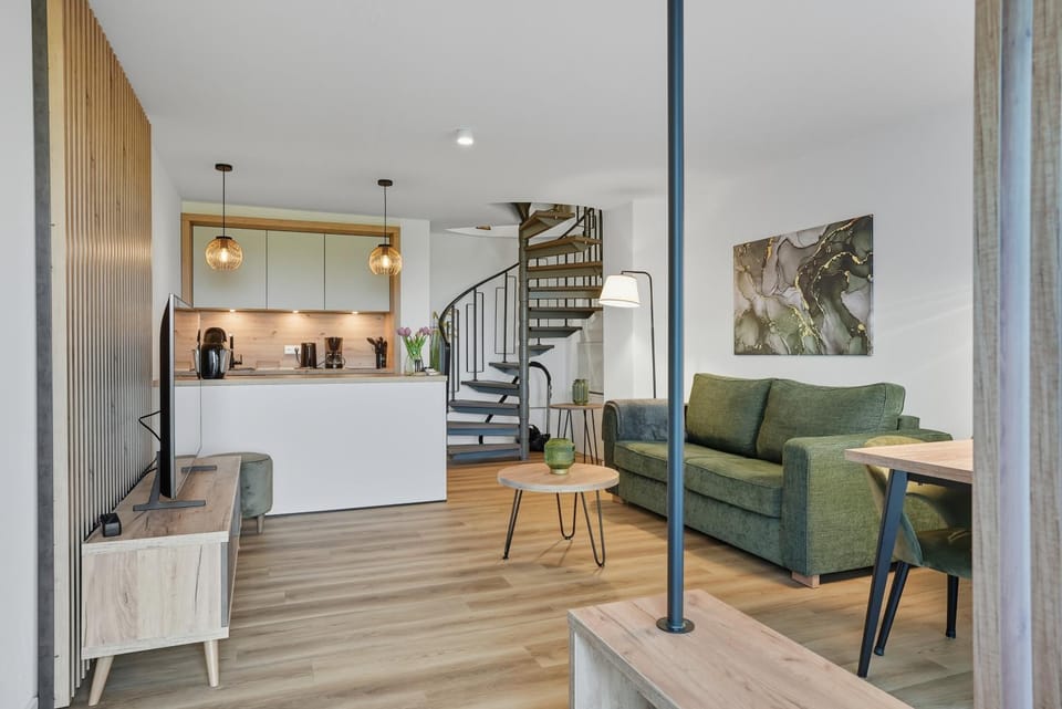 Kitchen or kitchenette, Living room, Seating area