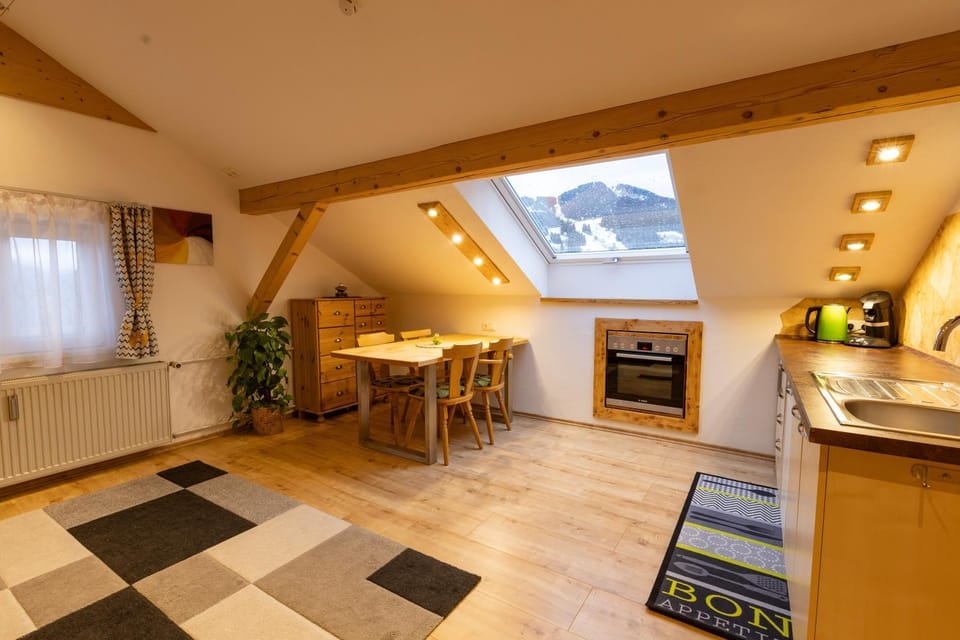 Living room, Dining area