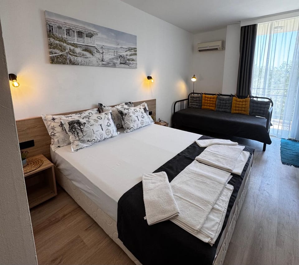 Студия 310 и 312 на първа линия Apartment in Burgas Province