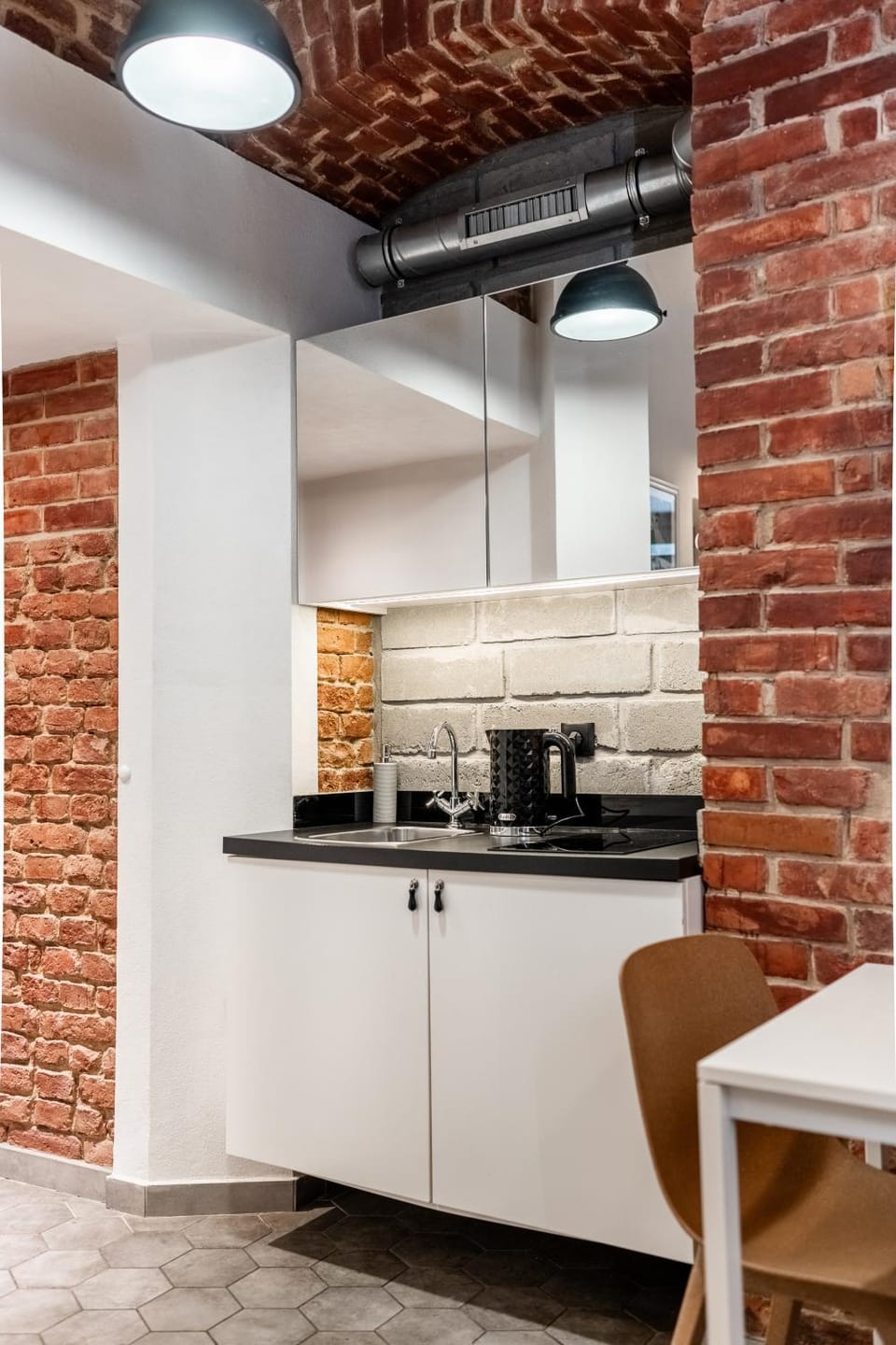 Kitchen or kitchenette