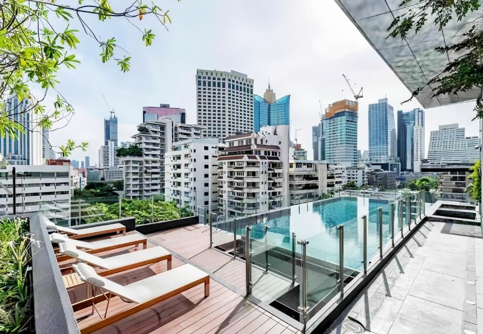 Pool view, Swimming pool, Swimming pool, sunbed