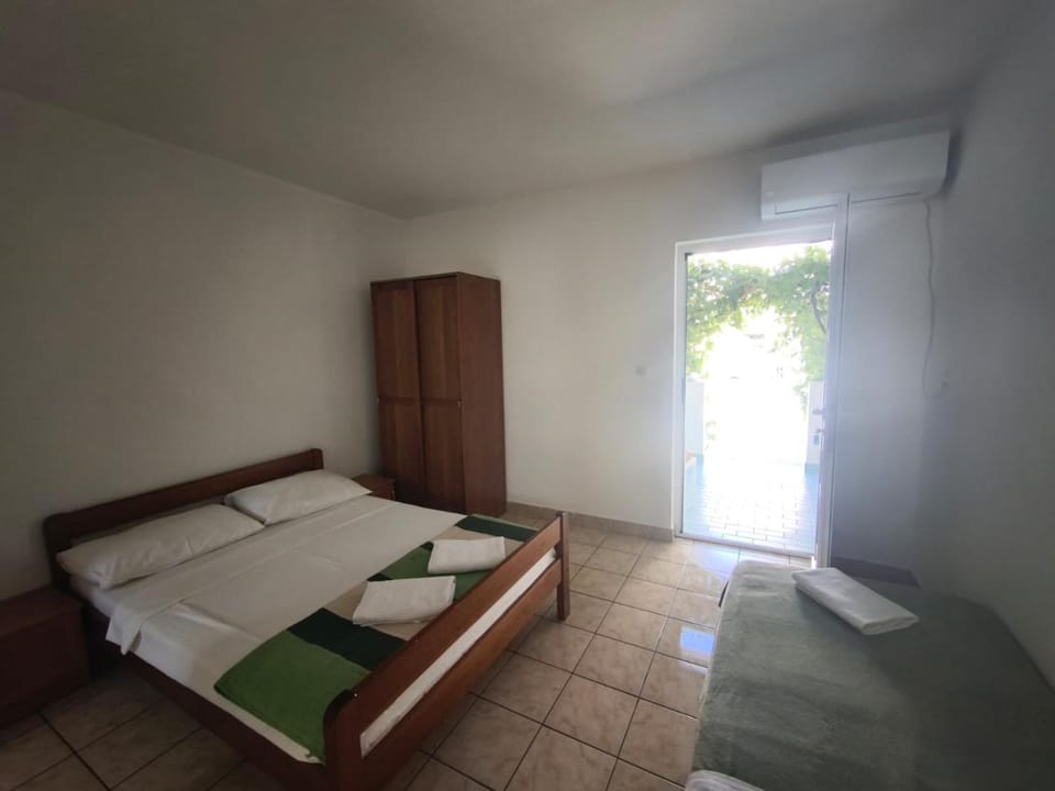 Apartments Beach Bed and Breakfast in Šibenik-Knin County, Croatia