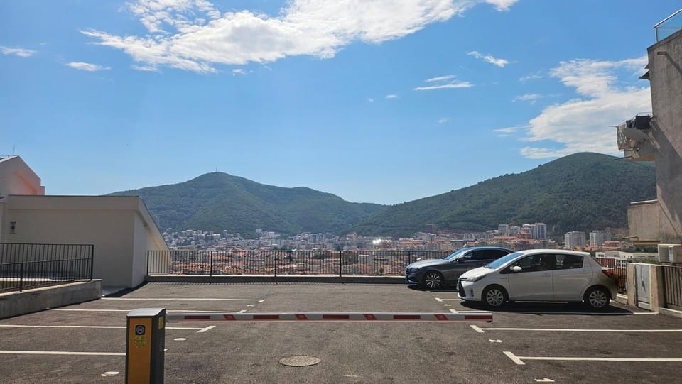 Apartman Budva Podkosljun Apartment in Budva