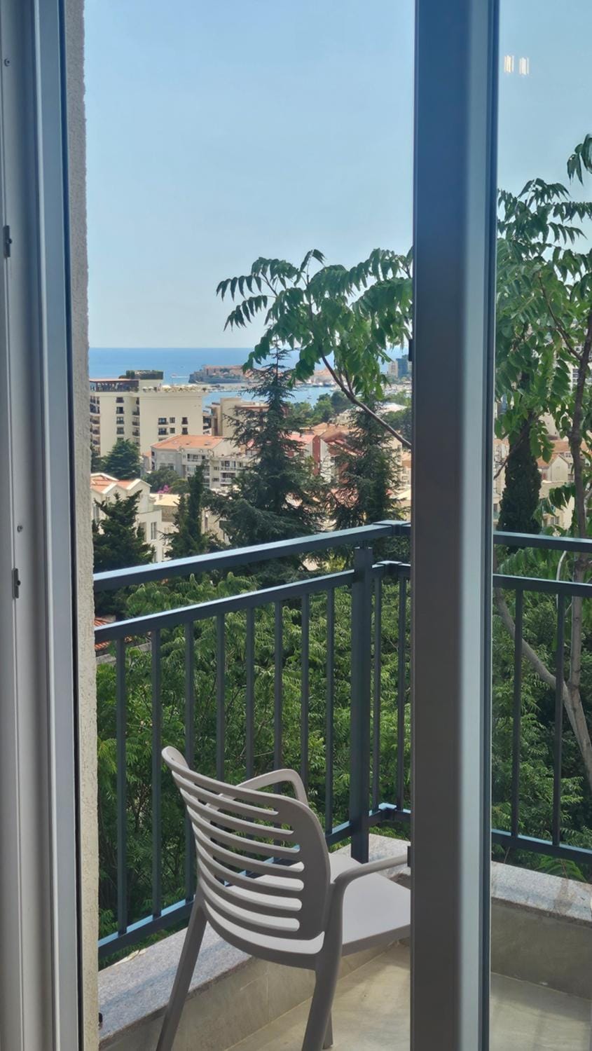 Apartman Budva Podkosljun Apartment in Budva