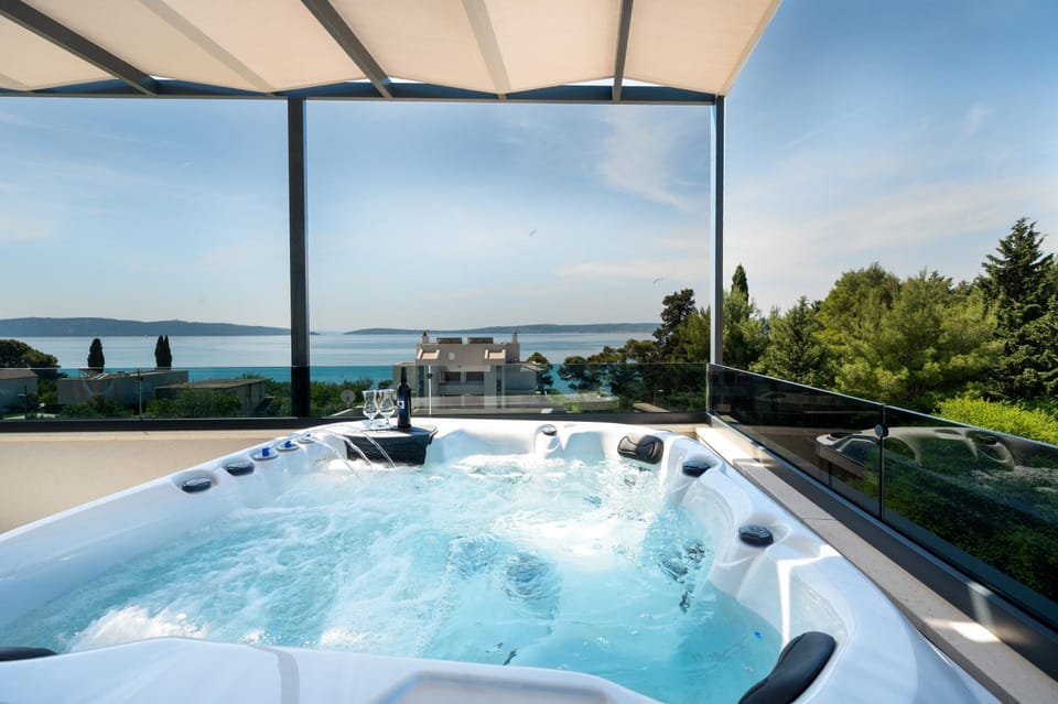 Hot Tub, View (from property/room), View (from property/room), Diving, Sea view, Sea view