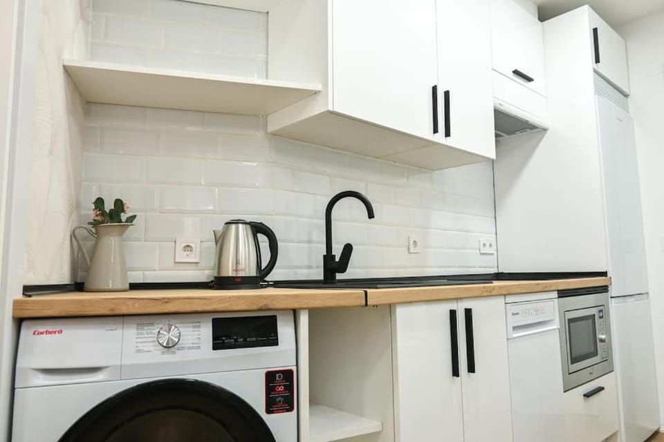 Encantador apartamento TEMPORAL de un dormitorio GHE130 Apartment in Madrid