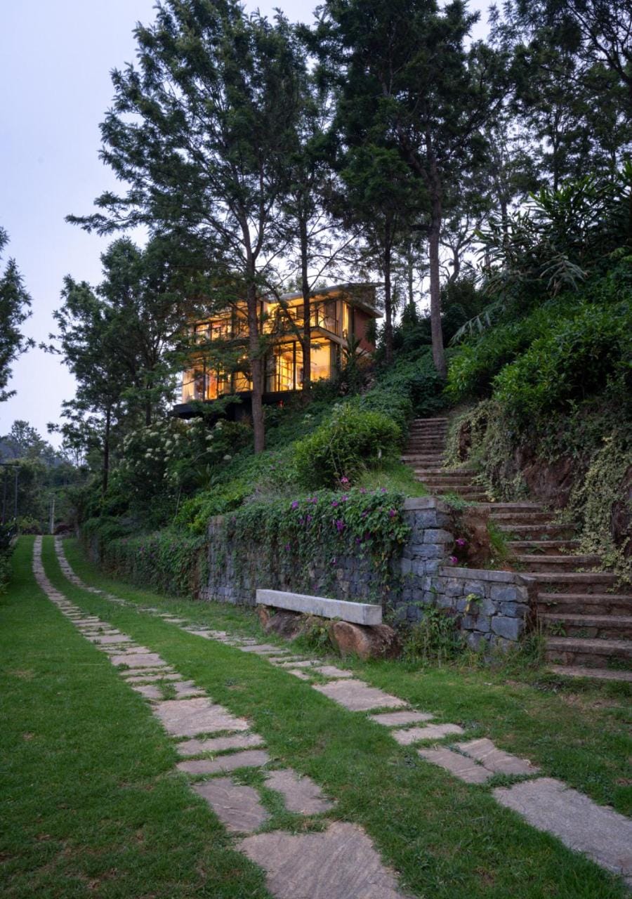 Property building, Natural landscape, Garden, Garden view, Landmark view