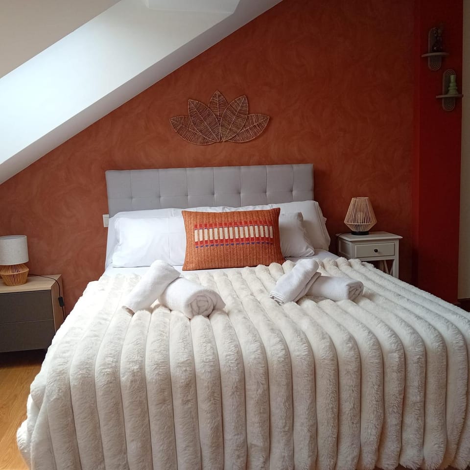 R2R - Moderno Adosado 2 hab - C23A01 House in Cantabria