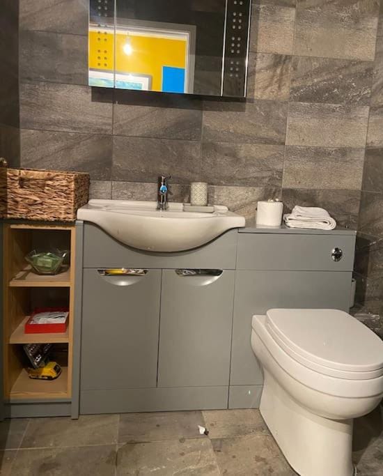 Elegant Flat in Oxford Center with Parking Apartment in Oxford