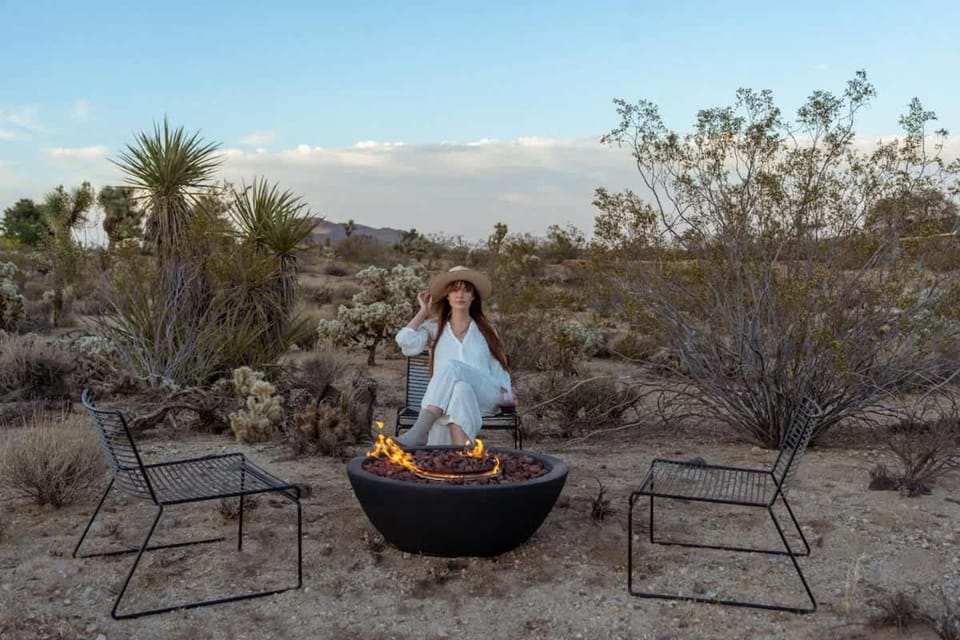 Mojave Rosa By The Cohost Company House in Yucca Valley