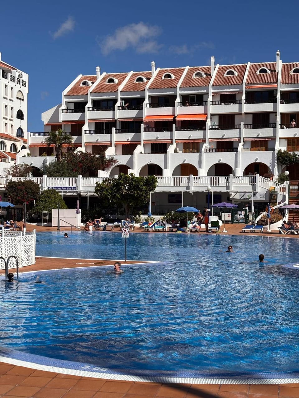 Property building, Swimming pool