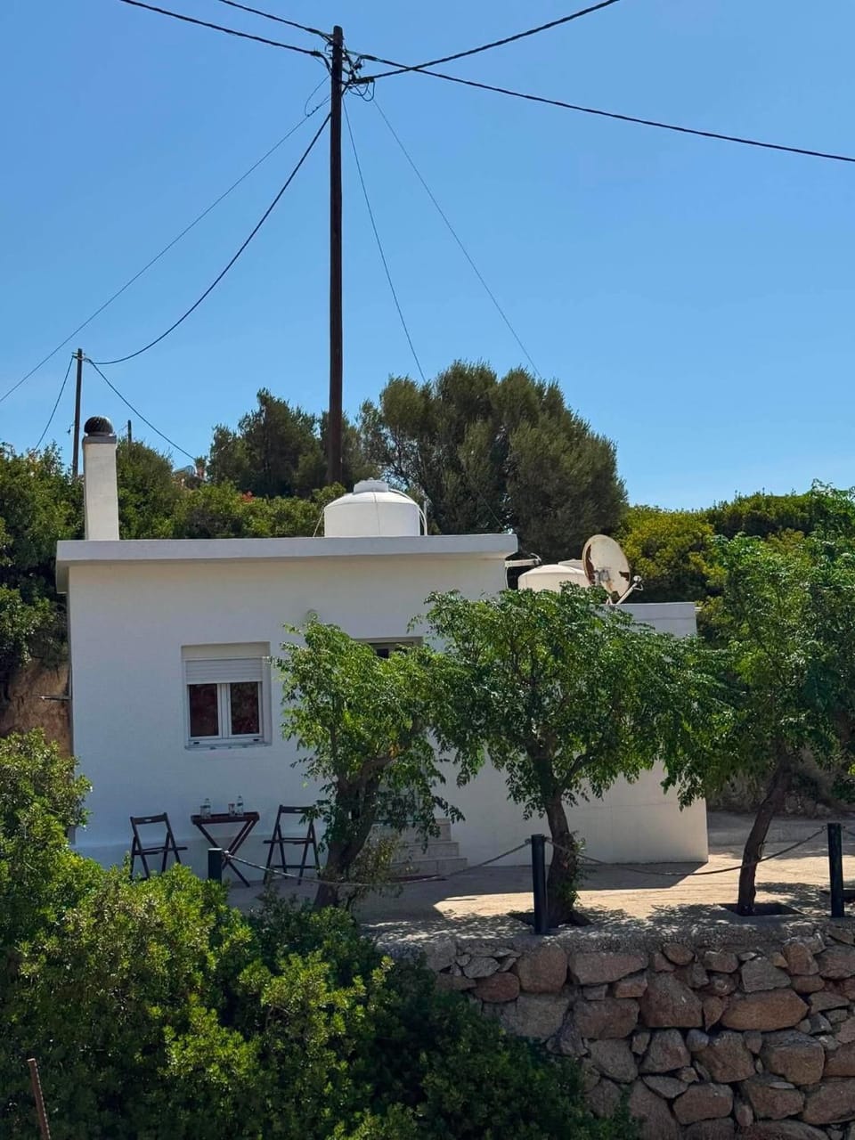 Salty Rocks House Apartment in Icaria