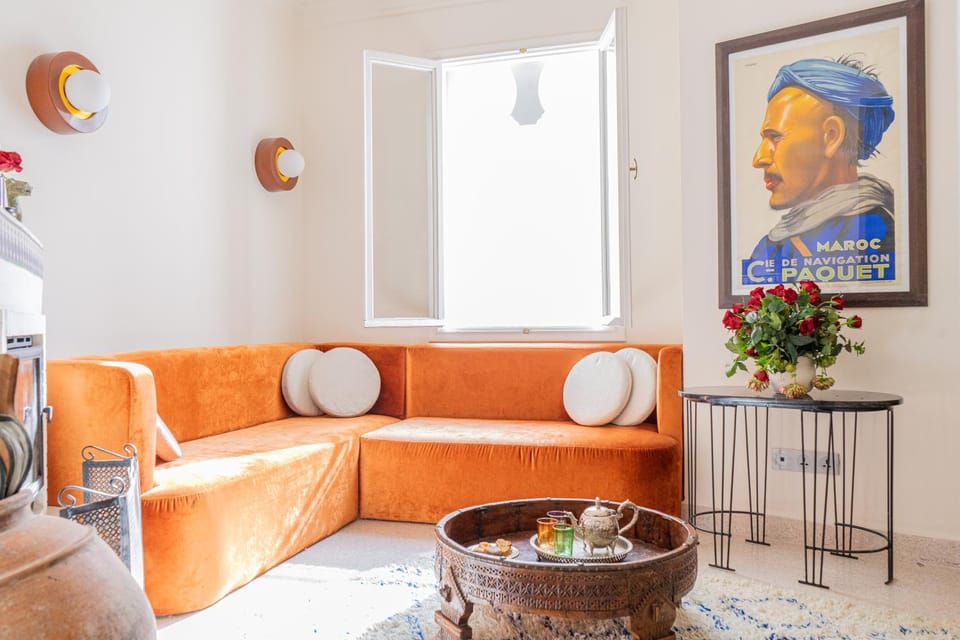 Communal lounge/ TV room, Living room, Decorative detail, Seating area, Dining area