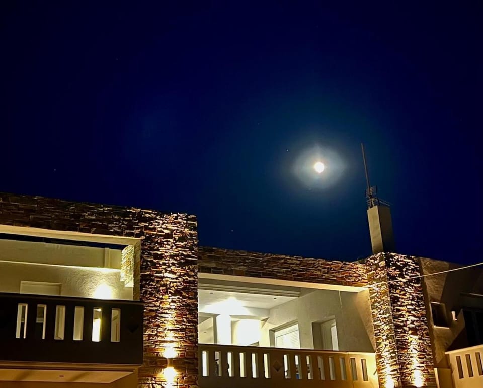 Property building, Night, View (from property/room)
