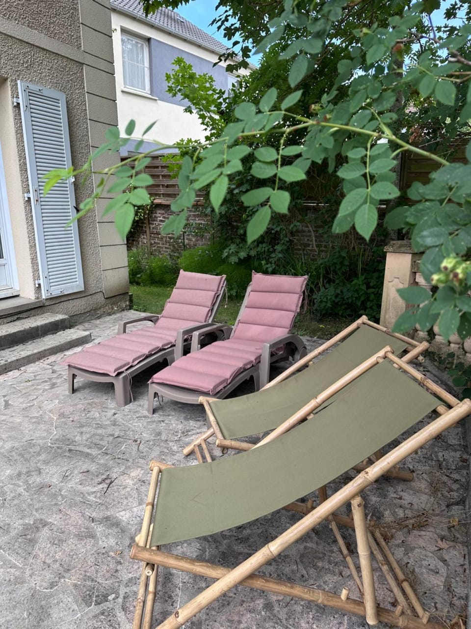 Patio, Spring, Day, sunbed