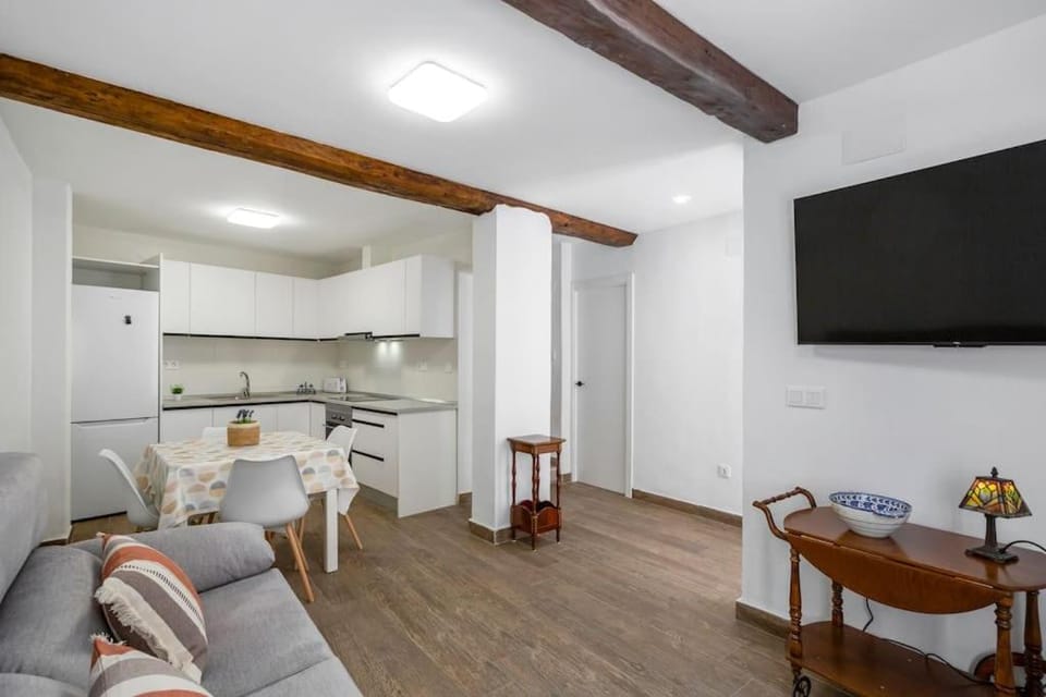 Onil Reformed Petfriendly Home with WIFI House in Alacantí