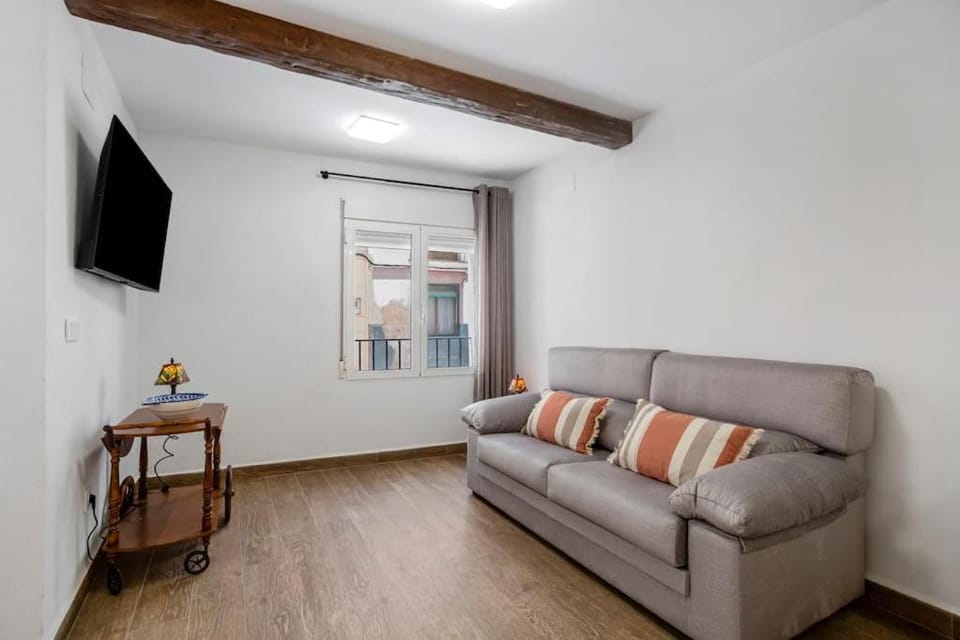 Onil Reformed Petfriendly Home with WIFI House in Alacantí