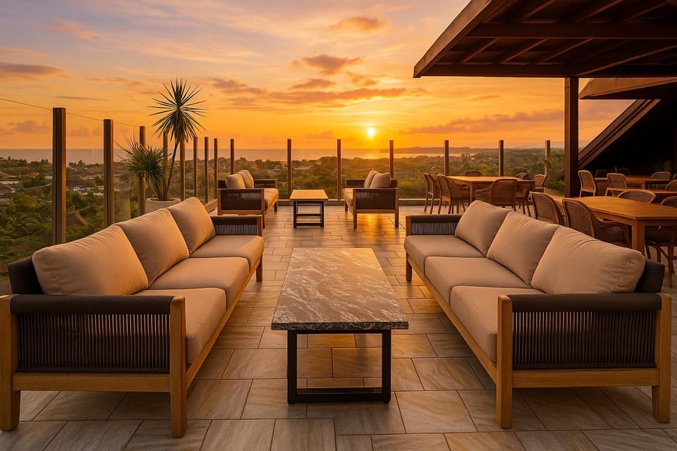 Property building, Restaurant/places to eat, View (from property/room), City view, Sea view, Breakfast, Sunrise, Sunset