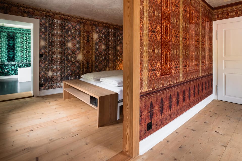 Living room, Photo of the whole room, Bedroom