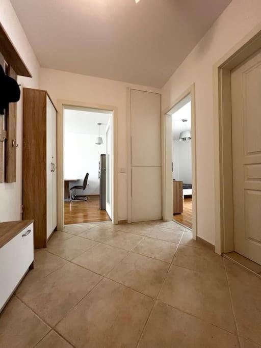 Rosie's Cozy Bright Apartment Summer Paradise Apartment in Varna