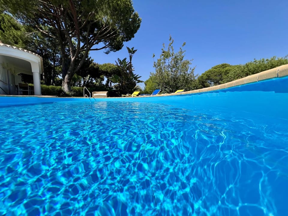 Vilamoura White House Villa With Pool by Homing Villa in Quarteira