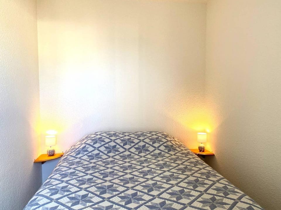 Appartement VUE MER à 200m de la plage de Trestraou à PERROS-GUIREC - Réf 507 Apartment in Perros-Guirec