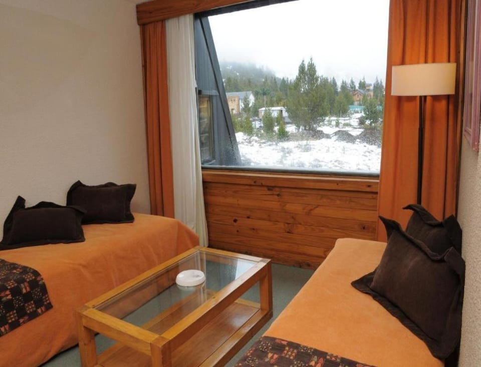 Living room, Seating area, Mountain view