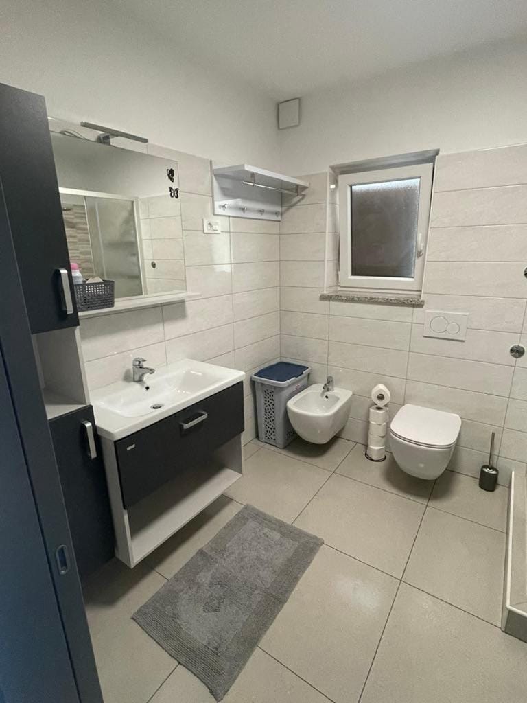 Apartma Metulj Koper - New Apartment in Slovenia
