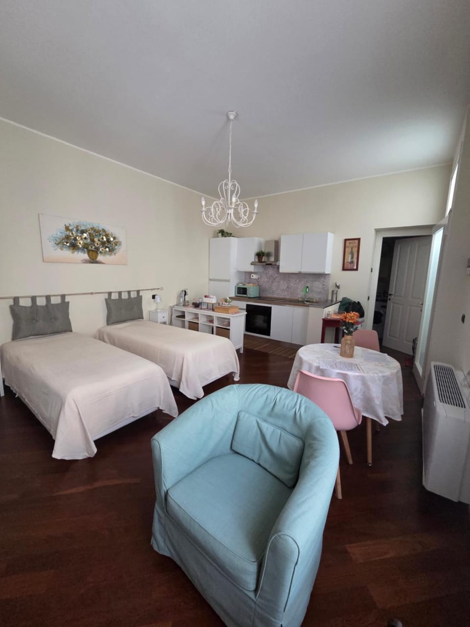 Casa Sancarlino - 200mt Clinica Zucchi Apartment in Monza