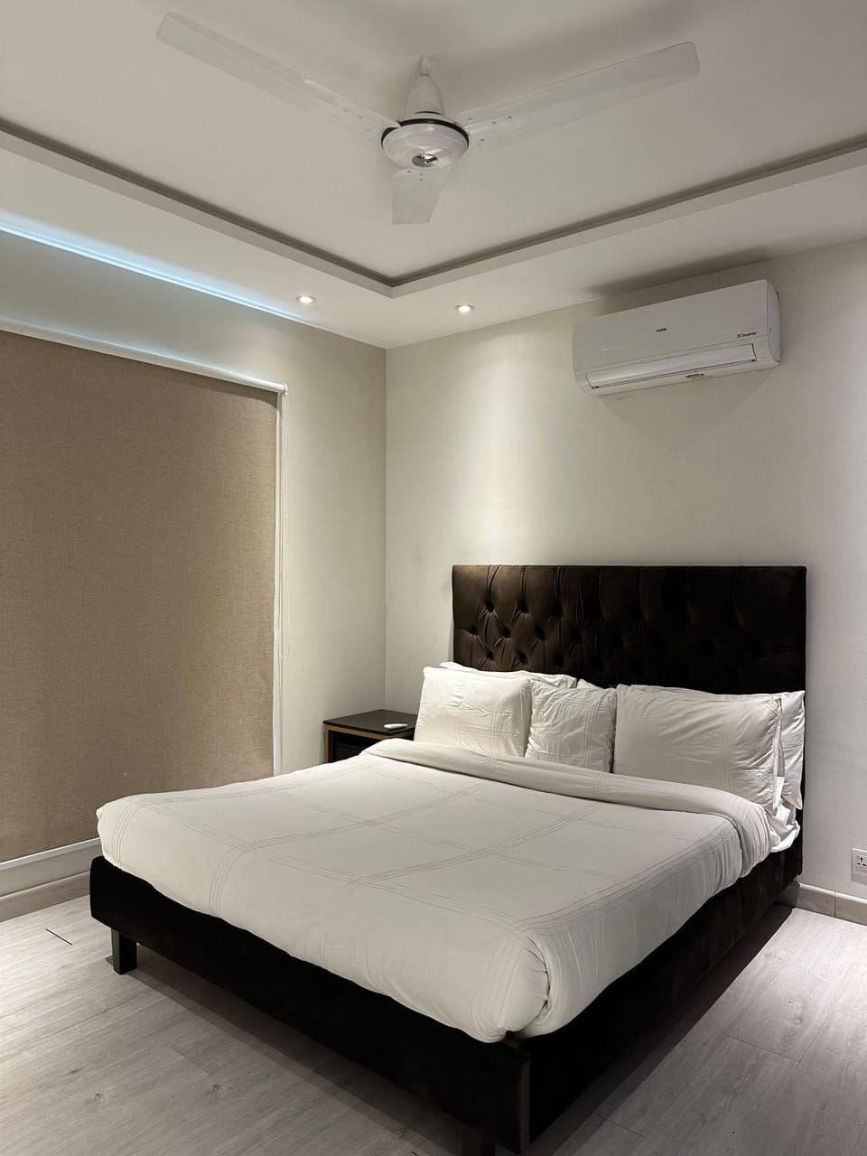 Bed, air conditioner