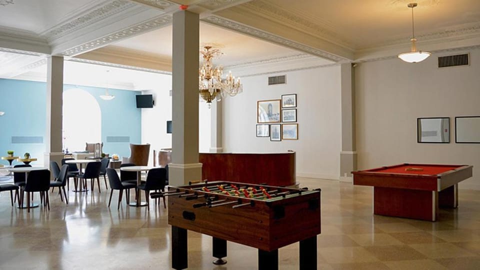 Landing at 275 on the Park - Senate - 1 Bedroom in De Baliviere Place Apartment in Saint Louis