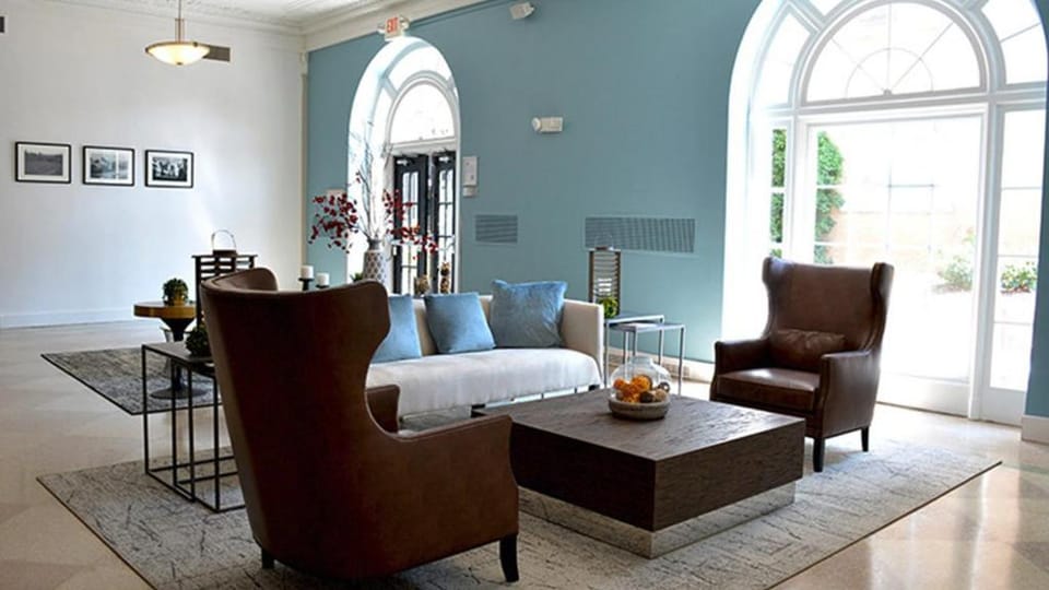 Landing at 275 on the Park - Senate - 1 Bedroom in De Baliviere Place Apartment in Saint Louis