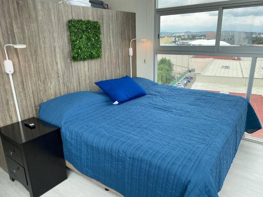 Penthouse in front of Estrella de Puebla 16 guest Apartment in Puebla