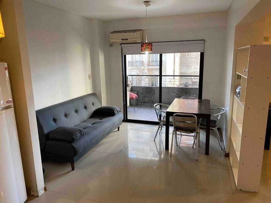 Cómodo y luminoso depto Av corrientes Apartment in Buenos Aires