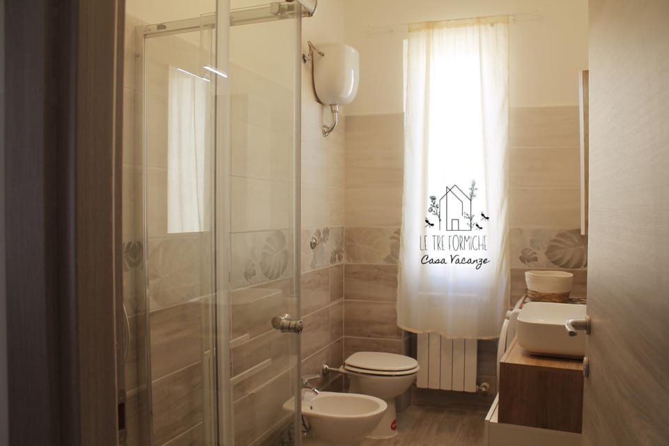 Shower, Toilet, Bathroom, bidet
