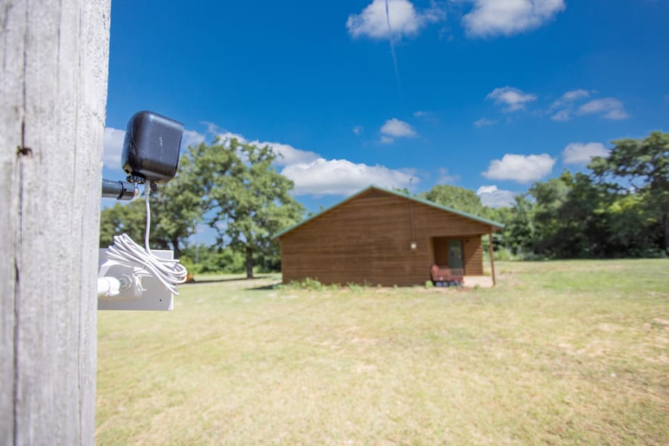 3-bedroom 2 bath With Hot Tub Near Winstar House in Oklahoma