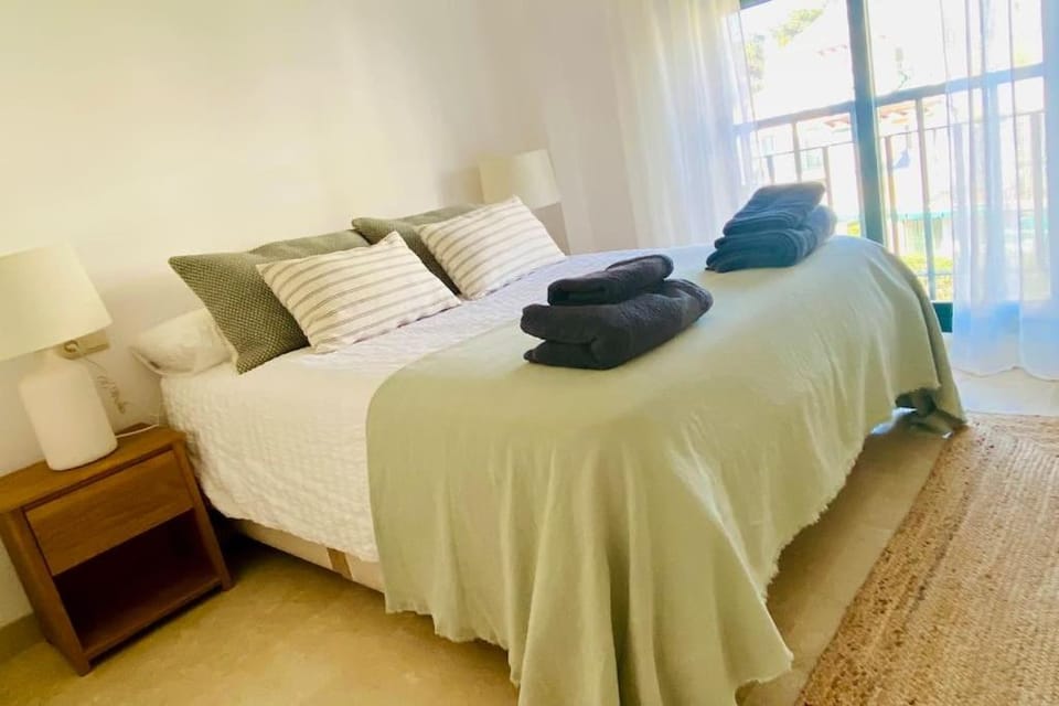 Fantástico Apartamento en Carib Playa Cabopino Apartment in Marbella