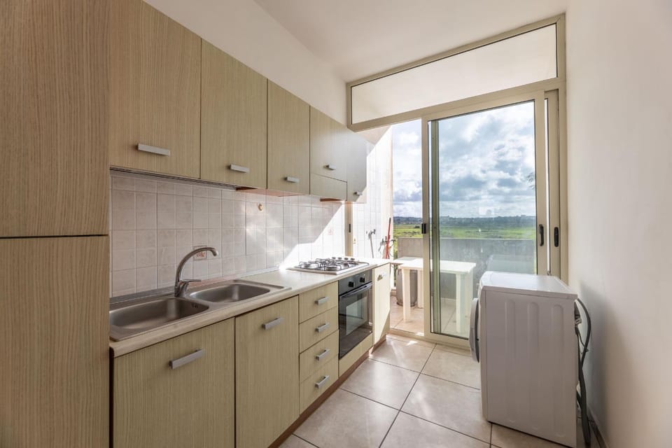 Spring, Summer, Kitchen or kitchenette, Autumn