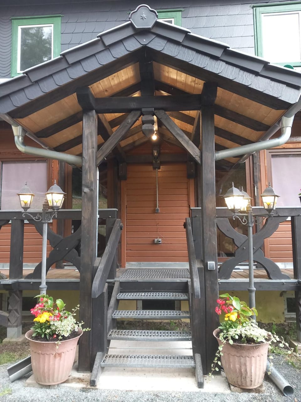 Property building, Day