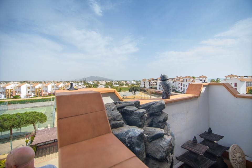 View (from property/room), Balcony/Terrace