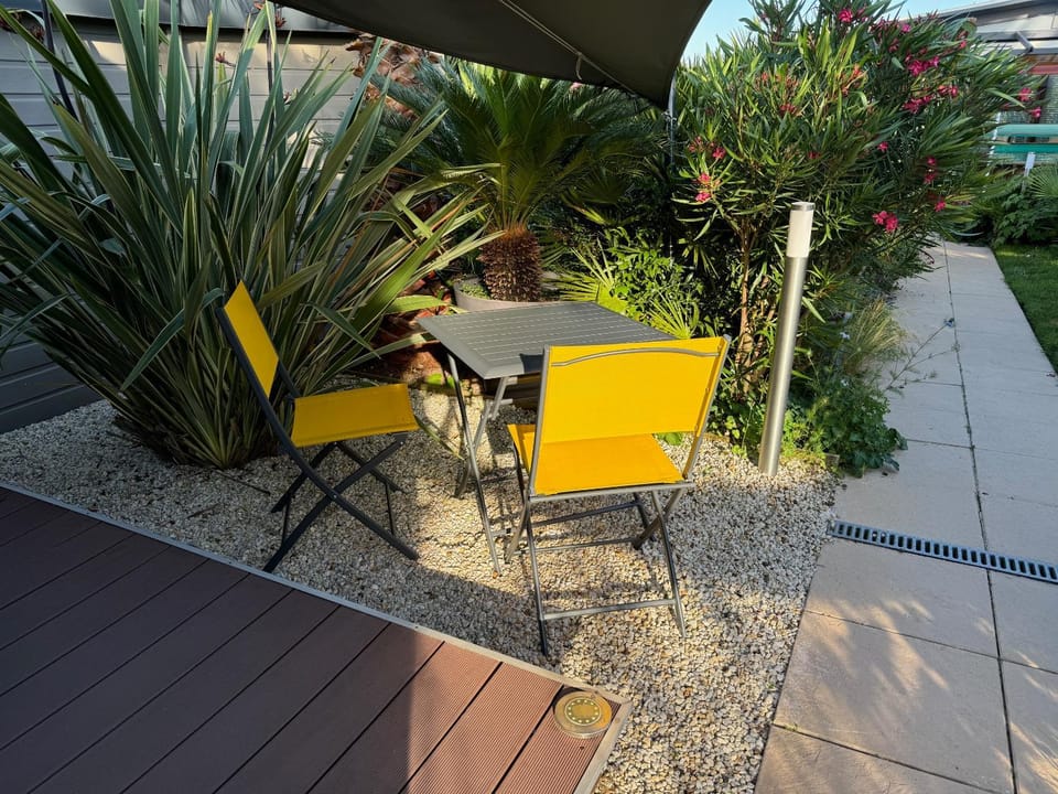 Patio, Balcony/Terrace, Garden view