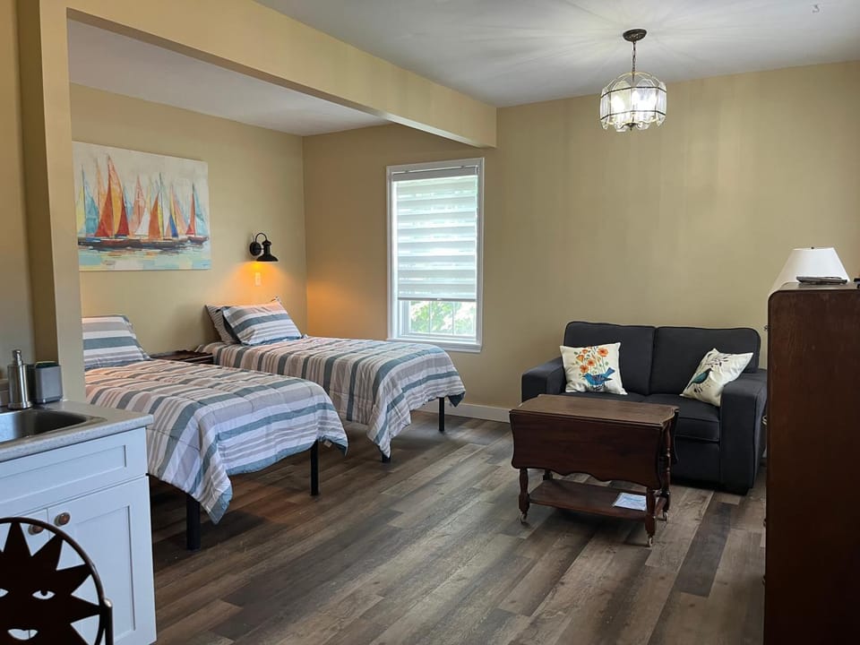 Living room, Seating area, Bedroom