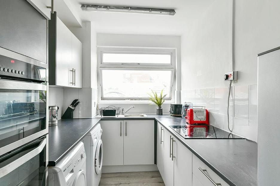 The Elden - No14 - Fairway Hosting Apartment in City of Westminster