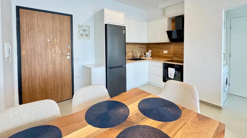 Kitchen or kitchenette, Living room, Dining area, dishwasher, oven, stove