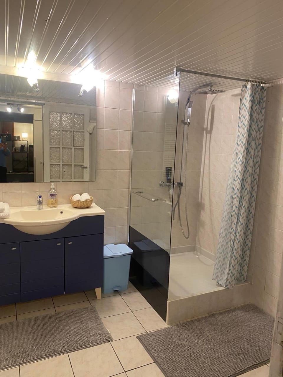 Chambre sur Eysines Bed and Breakfast in Nouvelle-Aquitaine